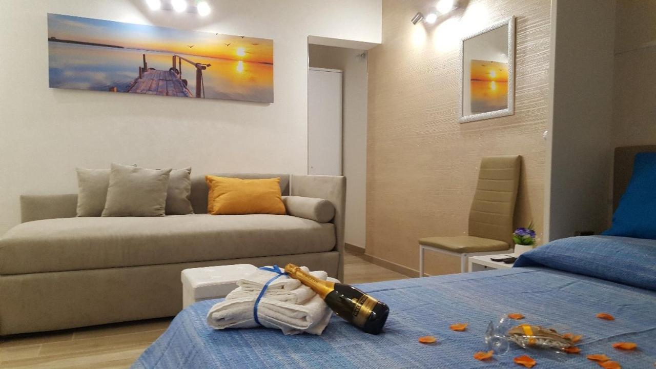Martina'S House Hotel Porto Cesareo Exterior photo
